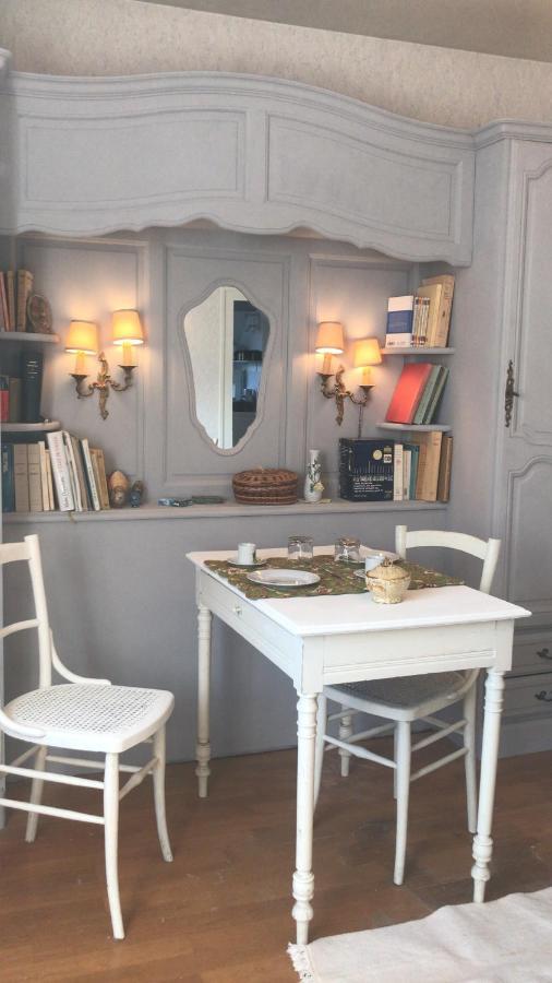 サルブリ Les Garconnieres De Sologne Bed & Breakfast エクステリア 写真
