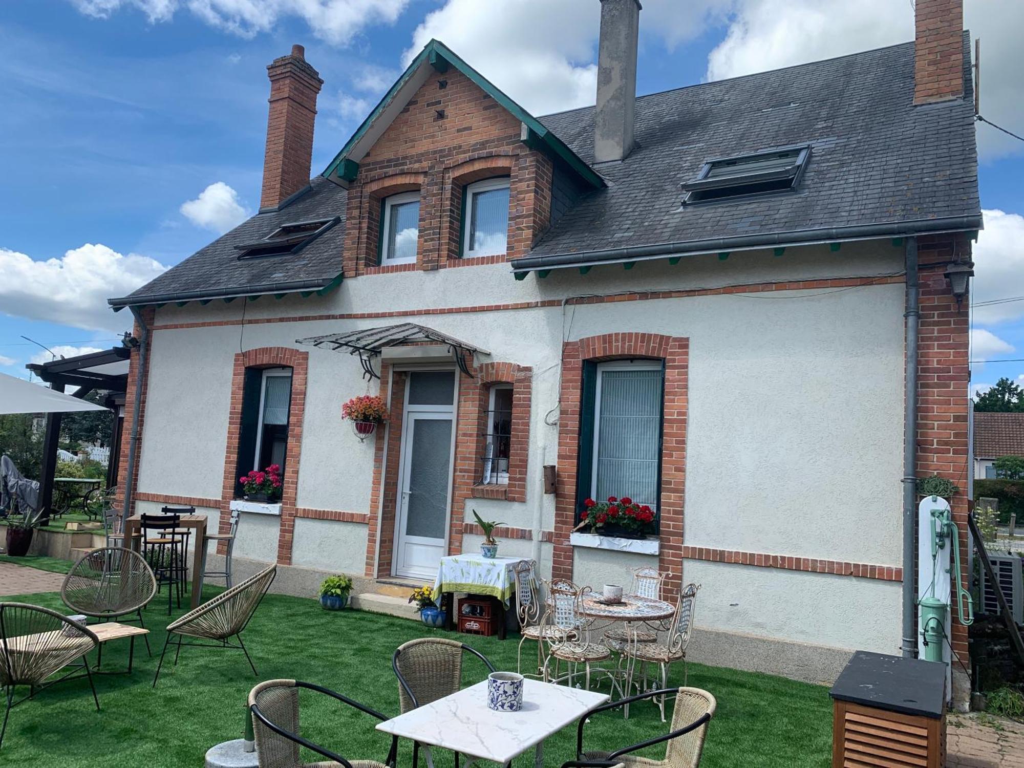 サルブリ Les Garconnieres De Sologne Bed & Breakfast エクステリア 写真