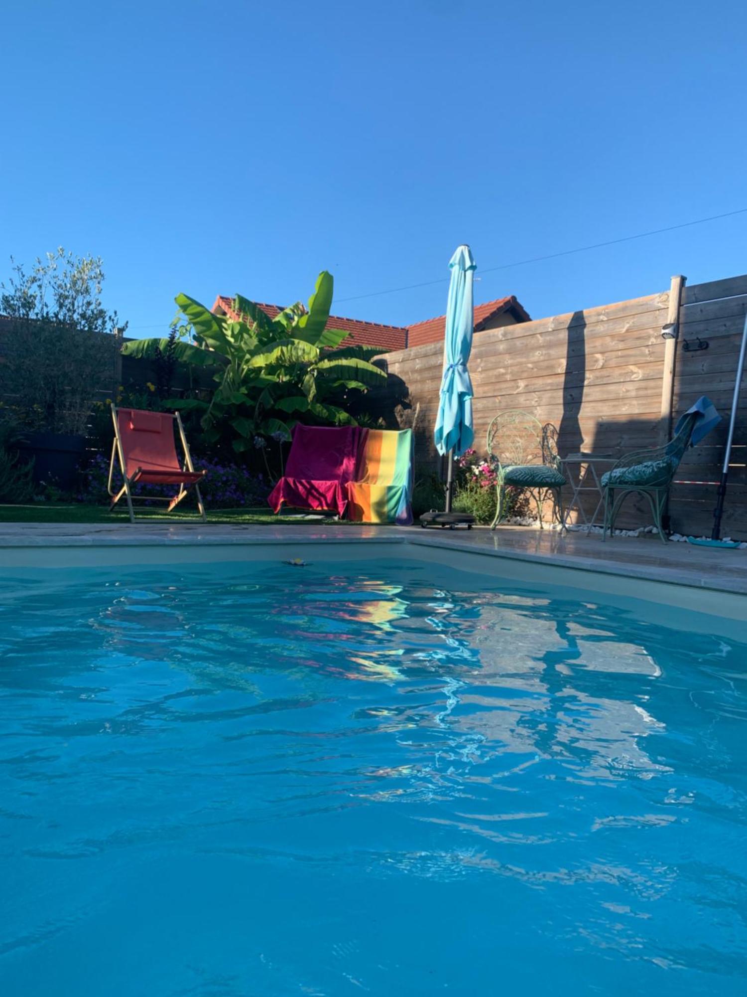 サルブリ Les Garconnieres De Sologne Bed & Breakfast エクステリア 写真